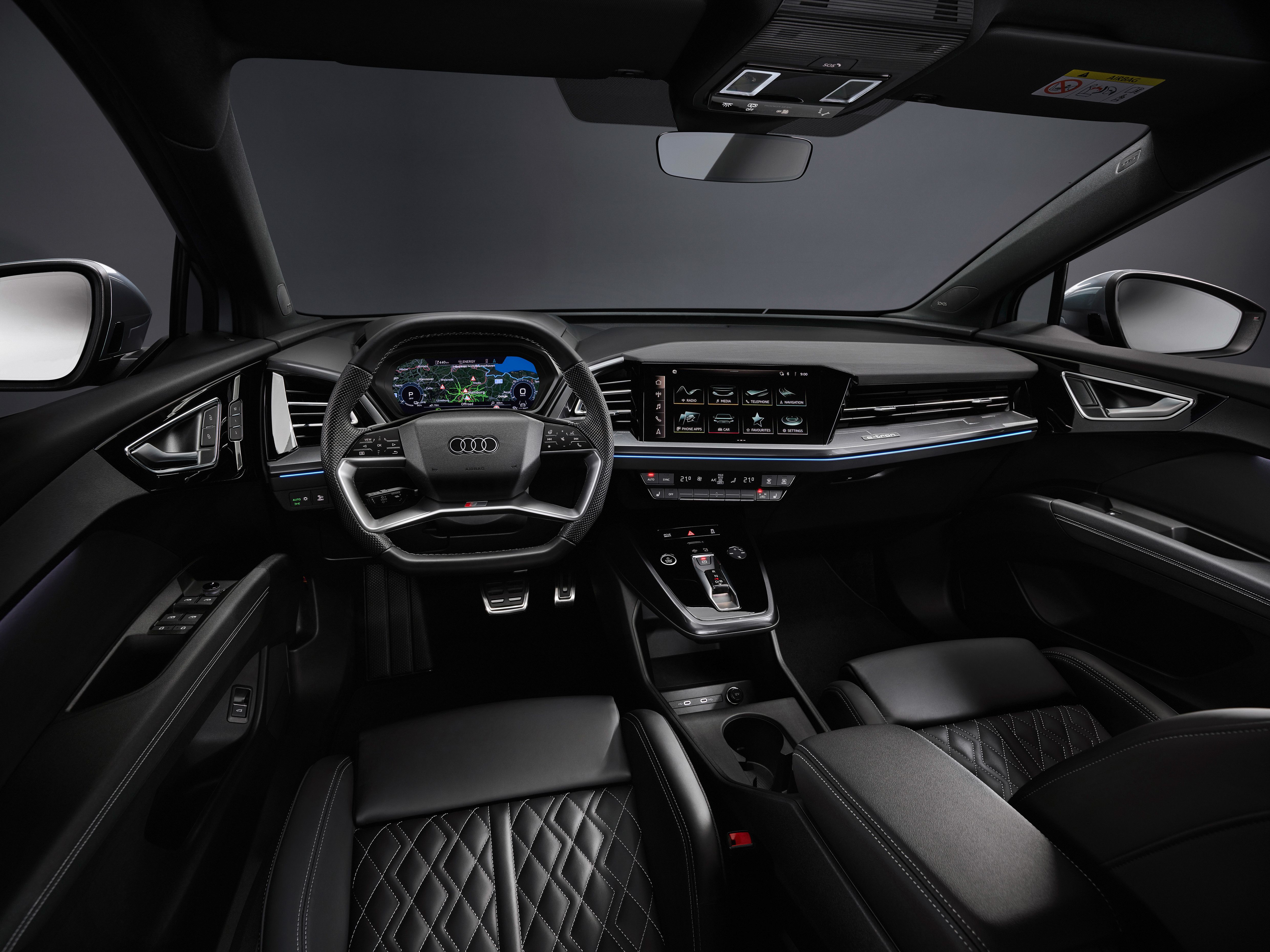 Audi Q4 e-tron, Skoda Enyaq iV et VW ID.4 - Premier match !