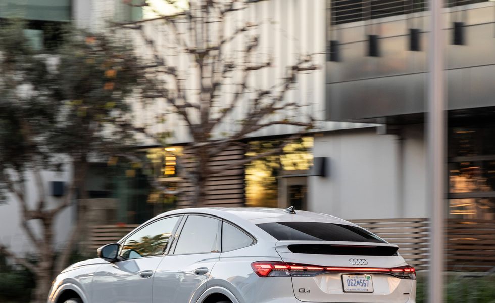 2022 Audi Q4 E-Tron First Drive Review: Easy EV Living - CNET