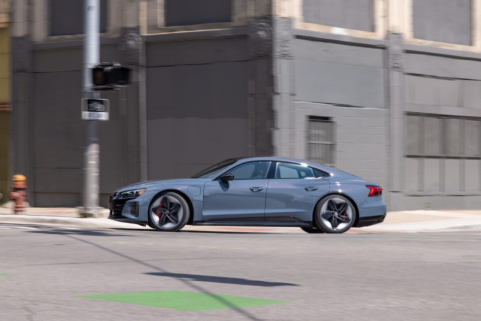 2022 audi rs etron gt