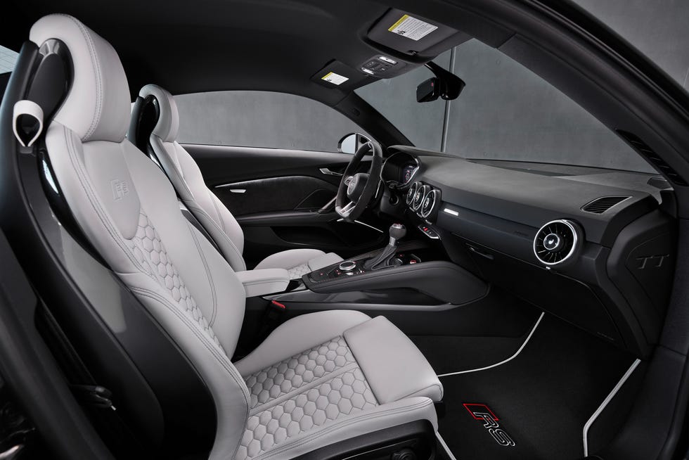 2022 audi tt rs coupe interior