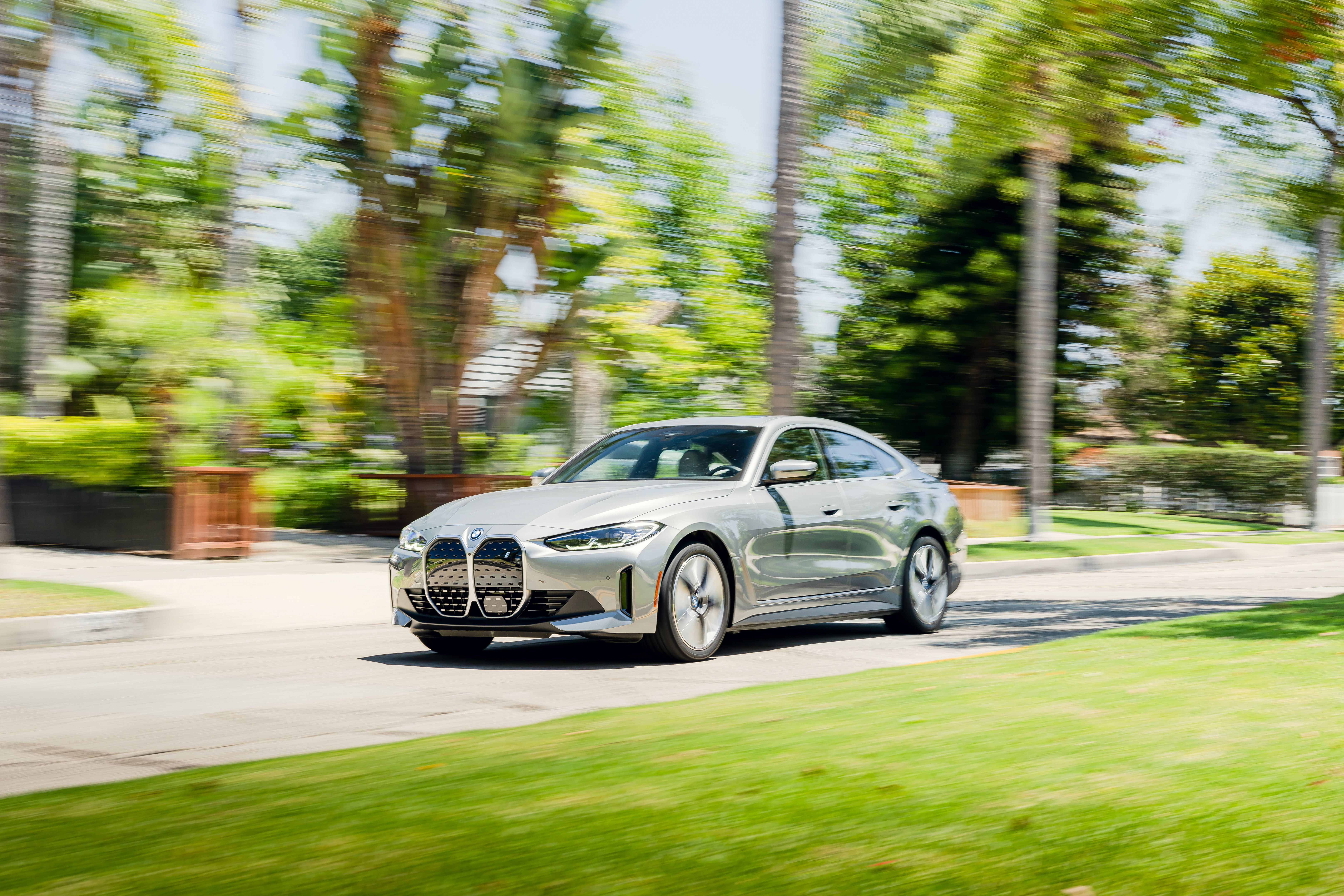 2022 BMW i4 eDrive40 Review: Competent and Compelling - CNET