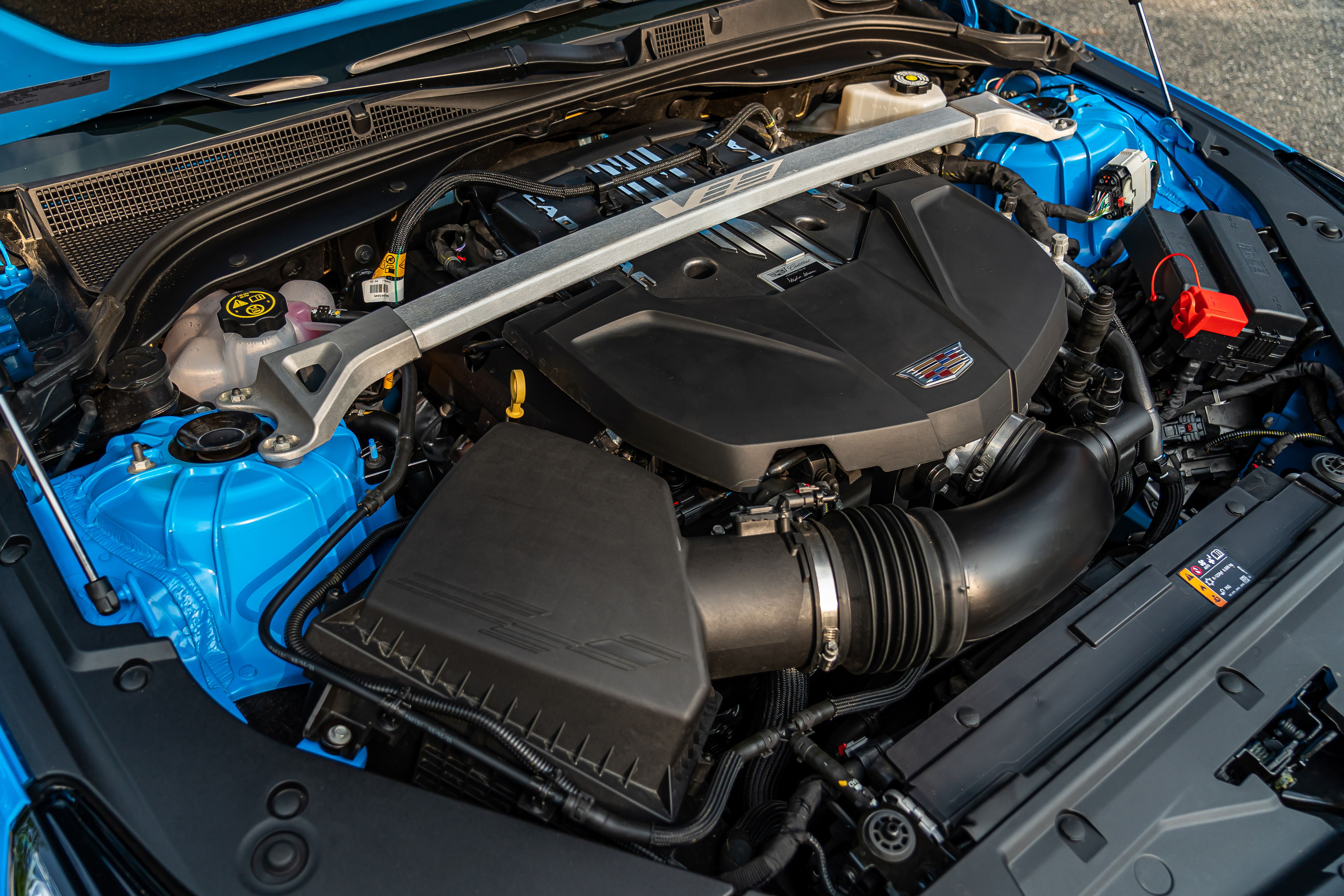 Full Hood Kit | CADILLAC CT5 BLACKWING 2022 Full Hood Kit | CADILLAC CT5 BLACKWING 2022