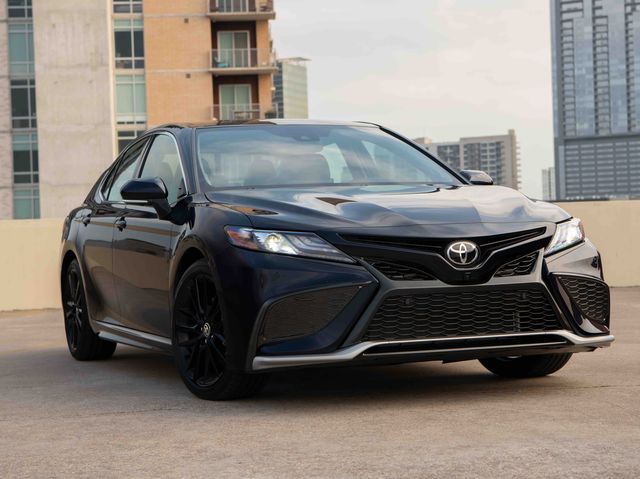 2022 toyota camry xse front exterior
