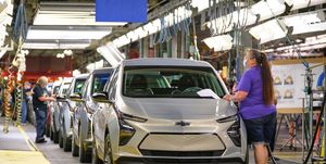 uaw local 5960 member kimberly fuhr inspects a chevrolet bolt ev during vehicle production on thursday, may 6, 2021, at the general motors orion assembly plant in orion township, michigan photo by steve fecht for chevrolet