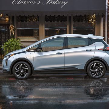 Battery Experts Chime in on Chevy Bolt Fires