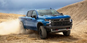 2022 chevy silverado zr2 front