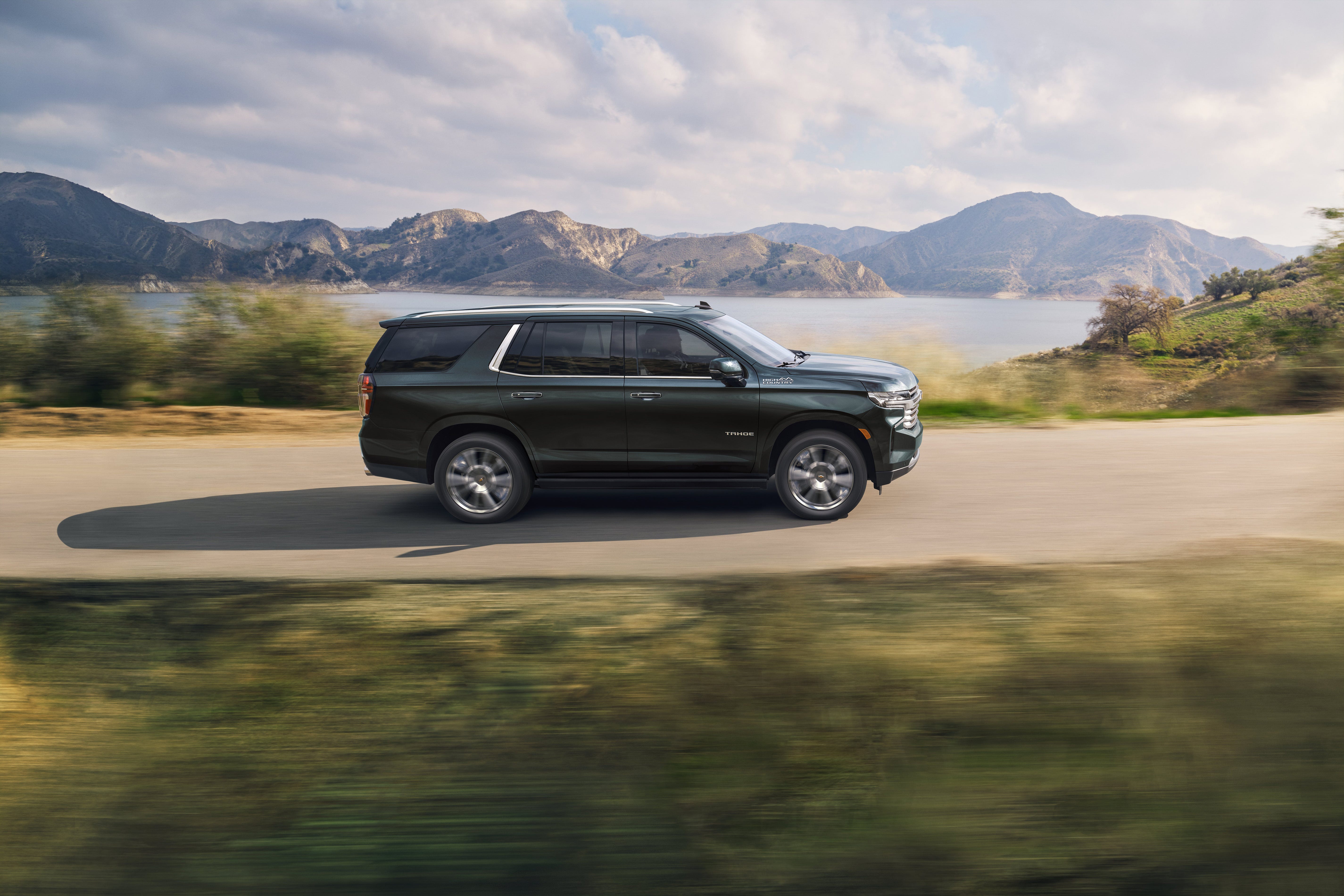 2023 tahoe car and driver