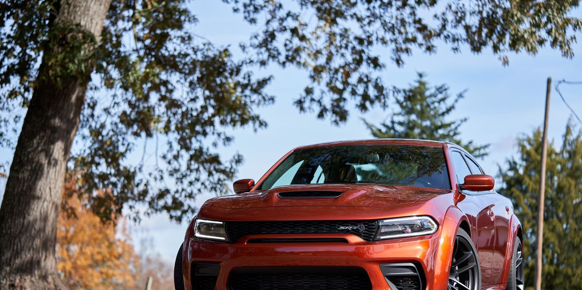 2022 Dodge Charger SRT Hellcat Review, Pricing, and Specs