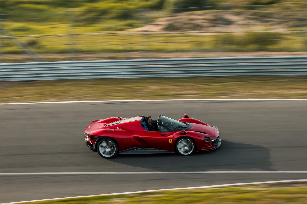 View Photos of the 2023 Ferrari Daytona SP3