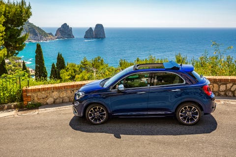 View Photos of 2022 Fiat 500X Yacht Club Capri Special Edition