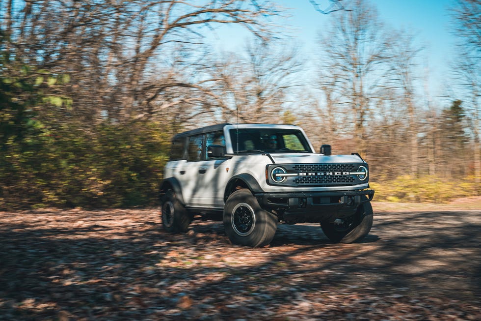 2022 ford bronco badlands advanced 4x4