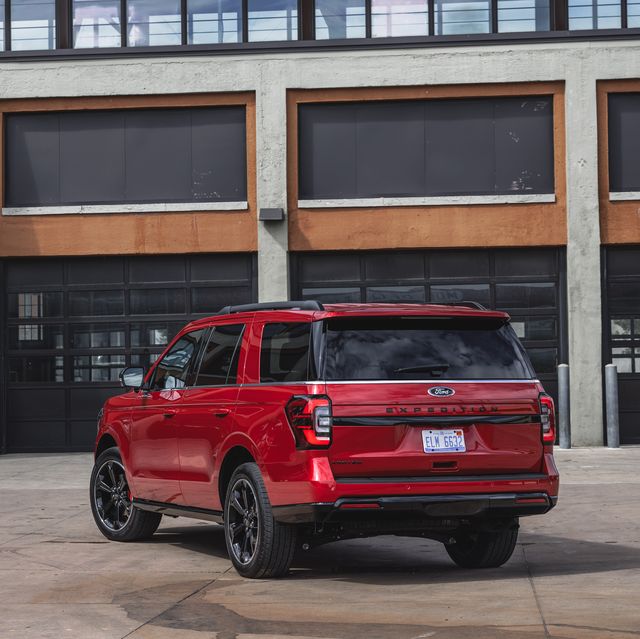 2022 ford expedition stealth performance