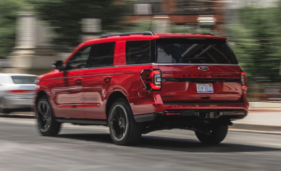 2022 ford expedition stealth performance