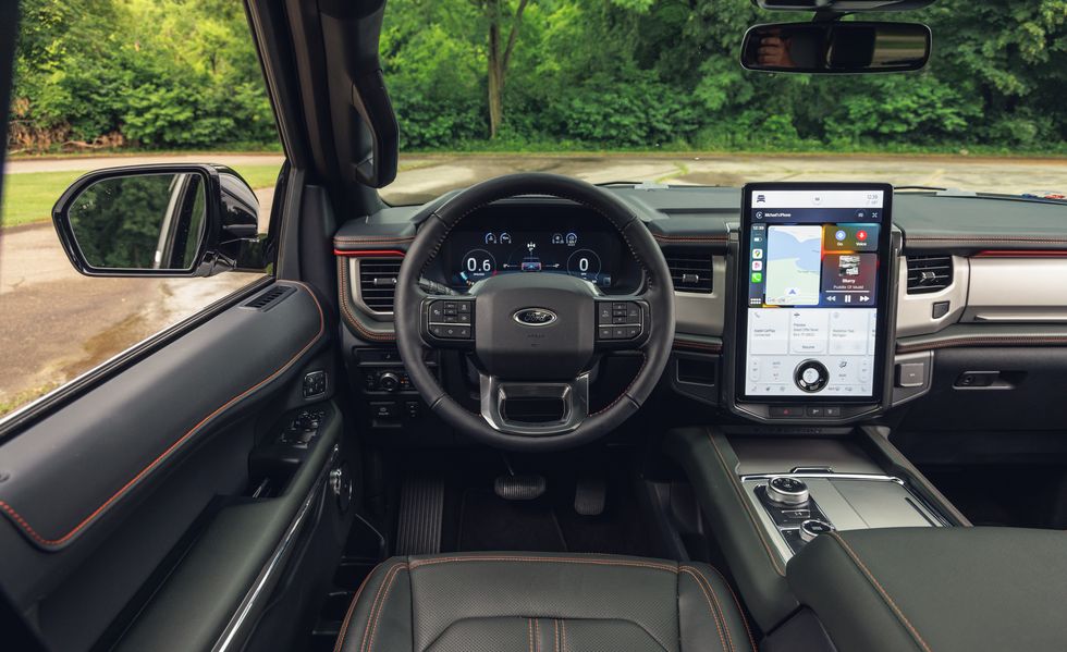 2023 ford expedition timberline interior