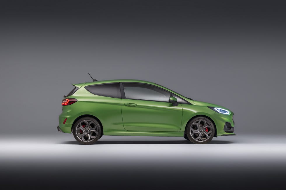 2022-ford-fiesta-st-5-1631780962.jpg