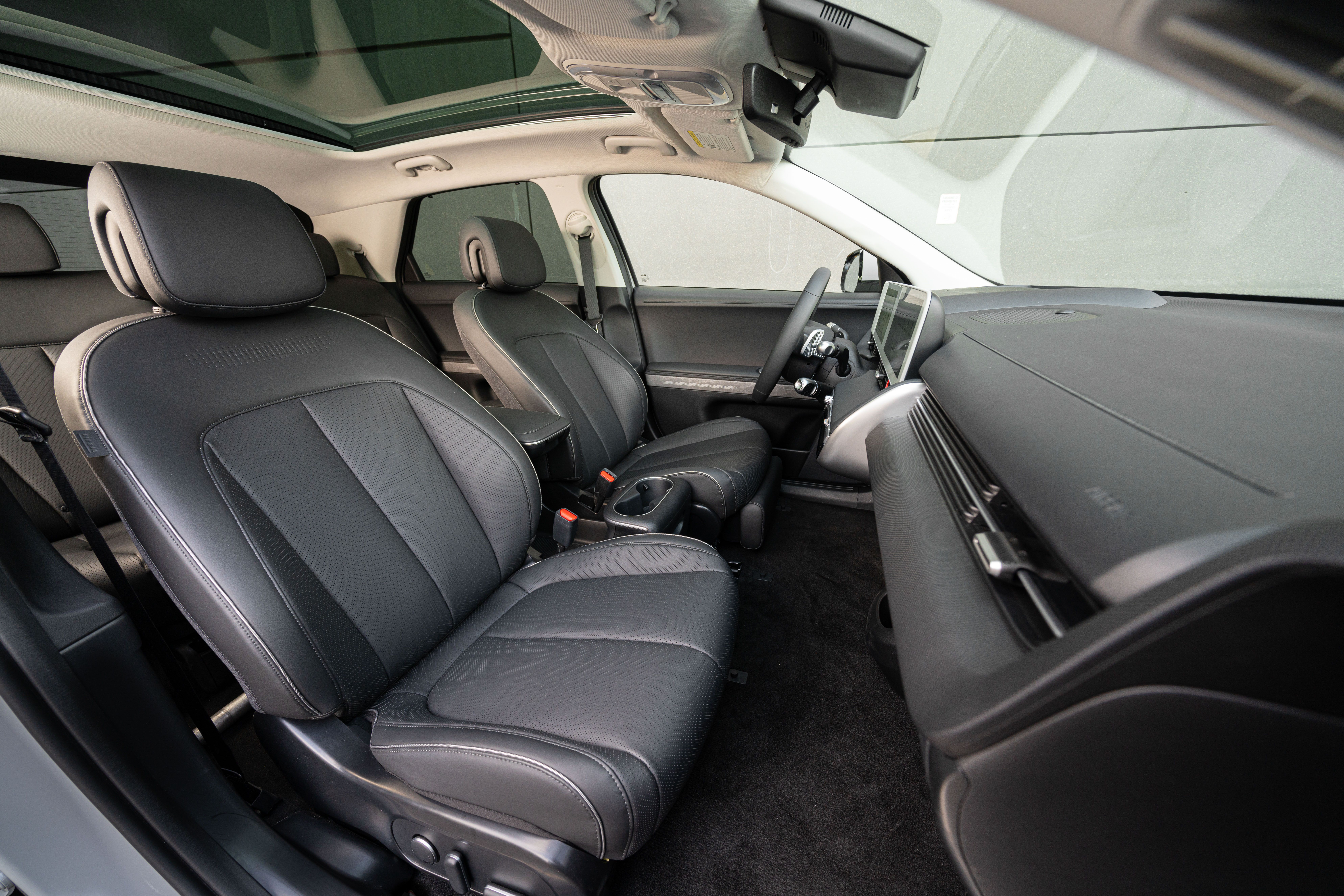2022 Hyundai Ioniq 5 Has Living-Room Comfort, Hatchback Utility