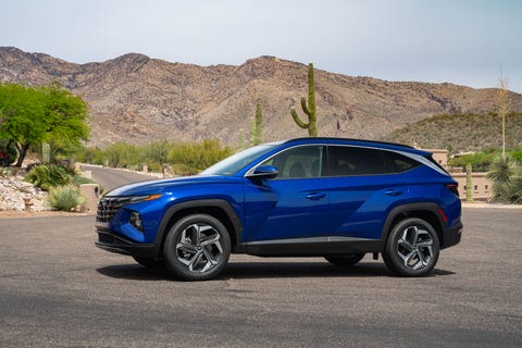 View Photos of the 2022 Hyundai Tucson