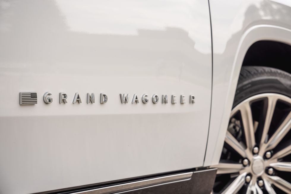 2022 jeep grand wagoneer
