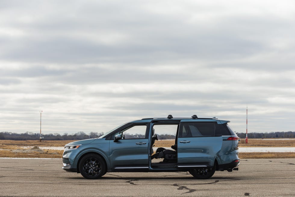 Roof & A-Pillar Kit | KIA CARNIVAL 2022 Roof & A-Pillar Kit | KIA CARNIVAL 2022