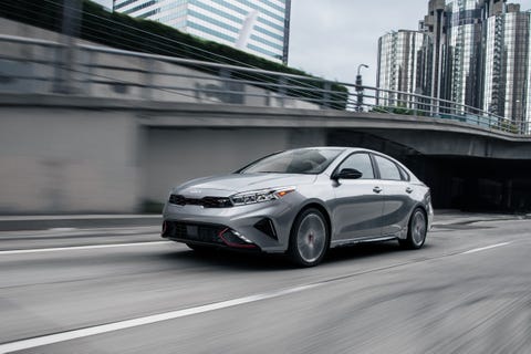 2023 kia forte gt driving