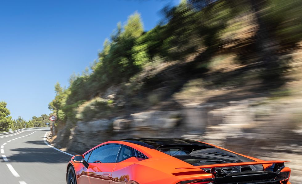 2023 Lamborghini Huracán Review, Pricing, and Specs
