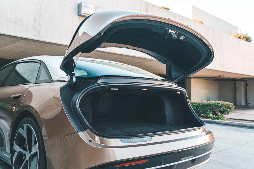 Trunk Ledge Kit | LUCID AIR 2022
