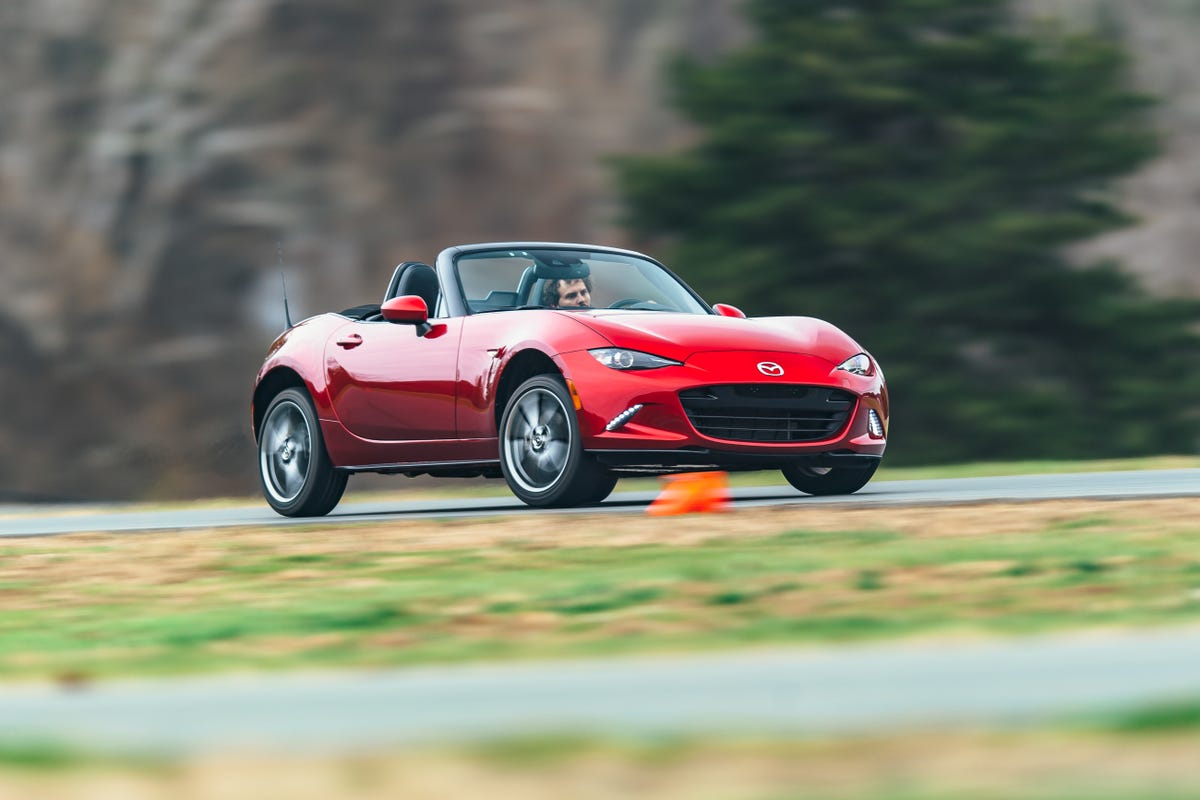 Best Sports Cars Under $30,000 for 2024 - Road & Track