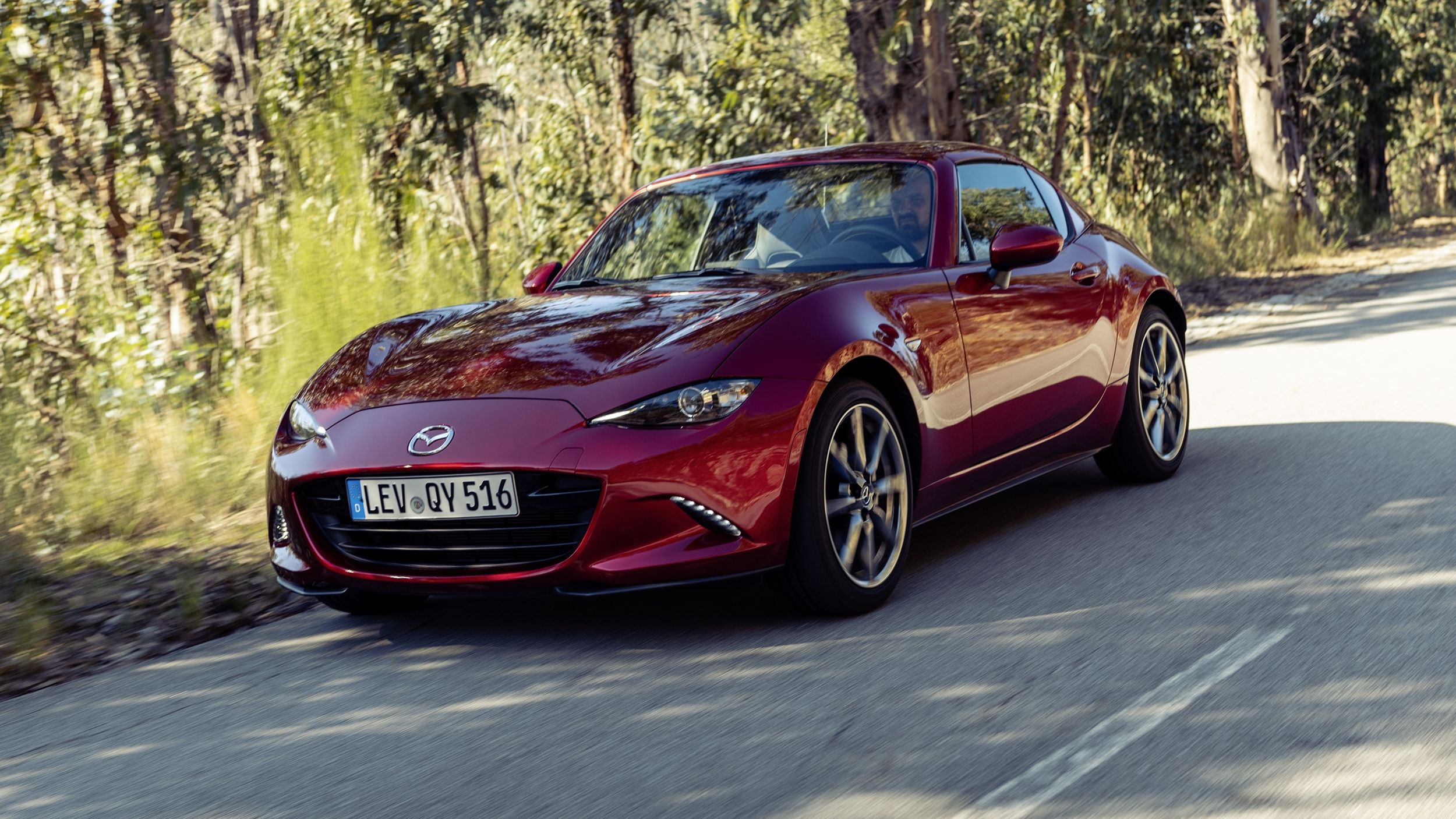 Mazda MX-5 2022: Características, precios y test de conducción