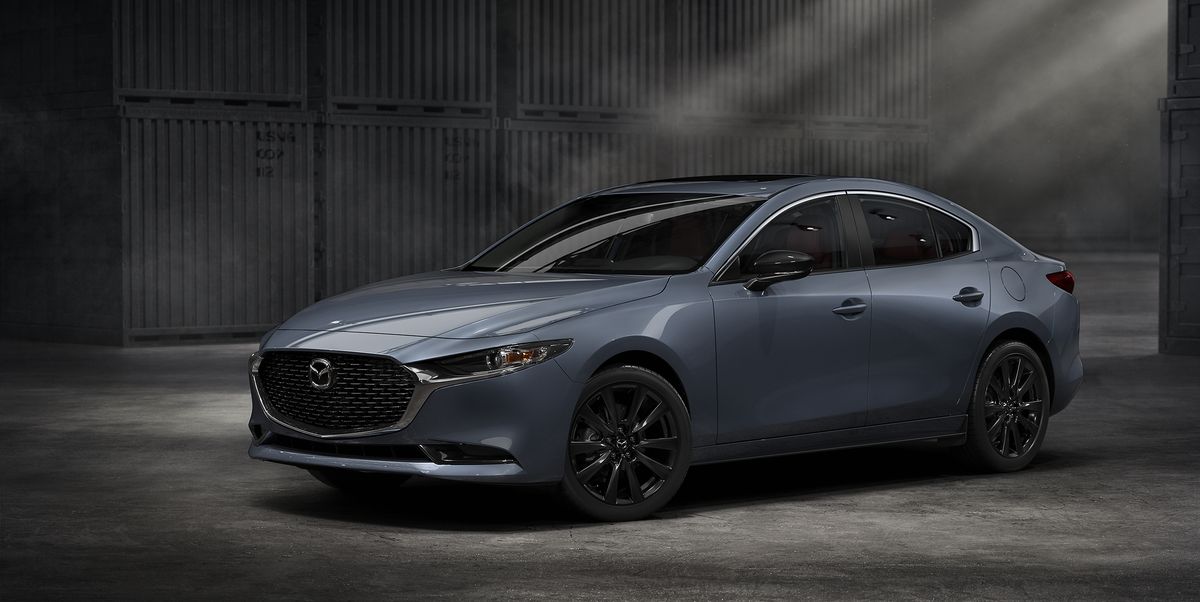  El Mazda 3 2022 agrega el paquete de apariencia Carbon Edition