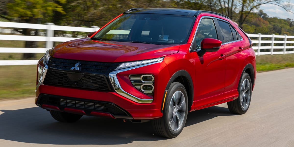 2024 Mitsubishi Eclipse Cross Review, Pricing, and Specs