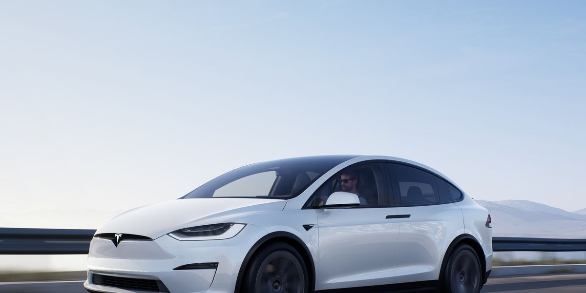2022 Tesla Model X Review, Pricing, and Specs