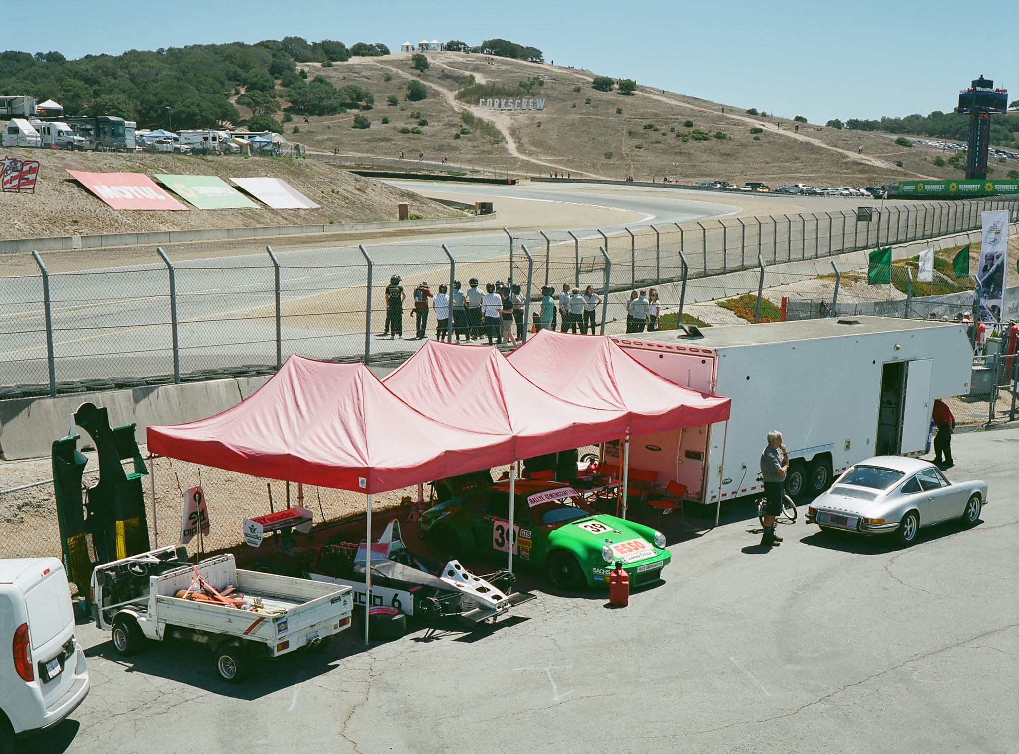 MONTEREY HISTORICS - CORRIDA DE CARROS CLÁSSICOS NA CALIFÓRNIA