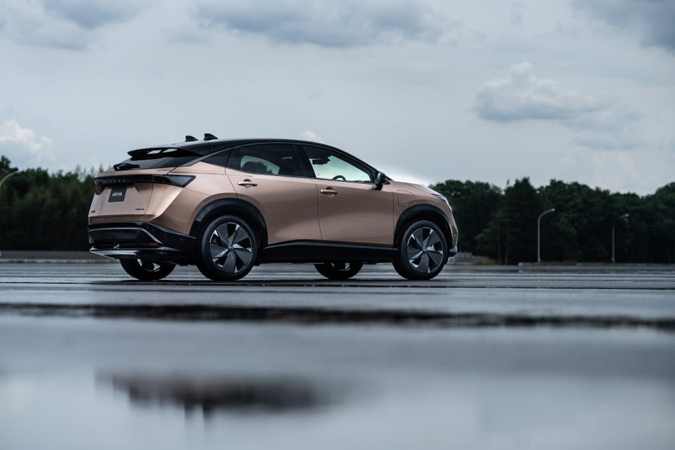 Nissan Ariya Actress (nissan, ariya, actress, 2022 Nissan Ariya Advertisement, 2022 Nissan Ariya Advertisement Continue) 2022 nissan ariya rear