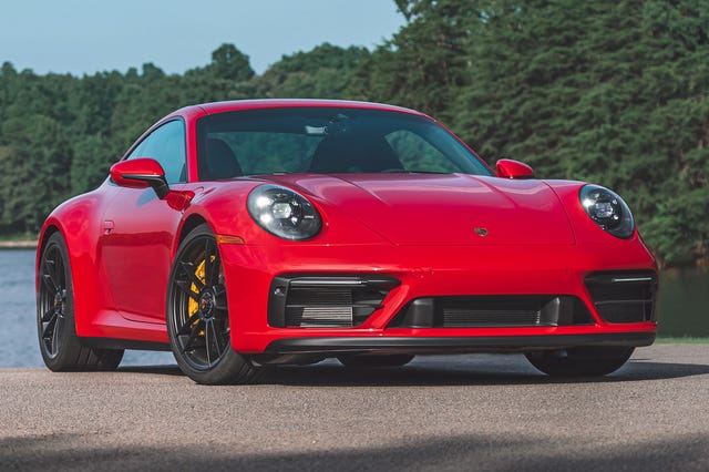 2022 porsche 911 carrera gts