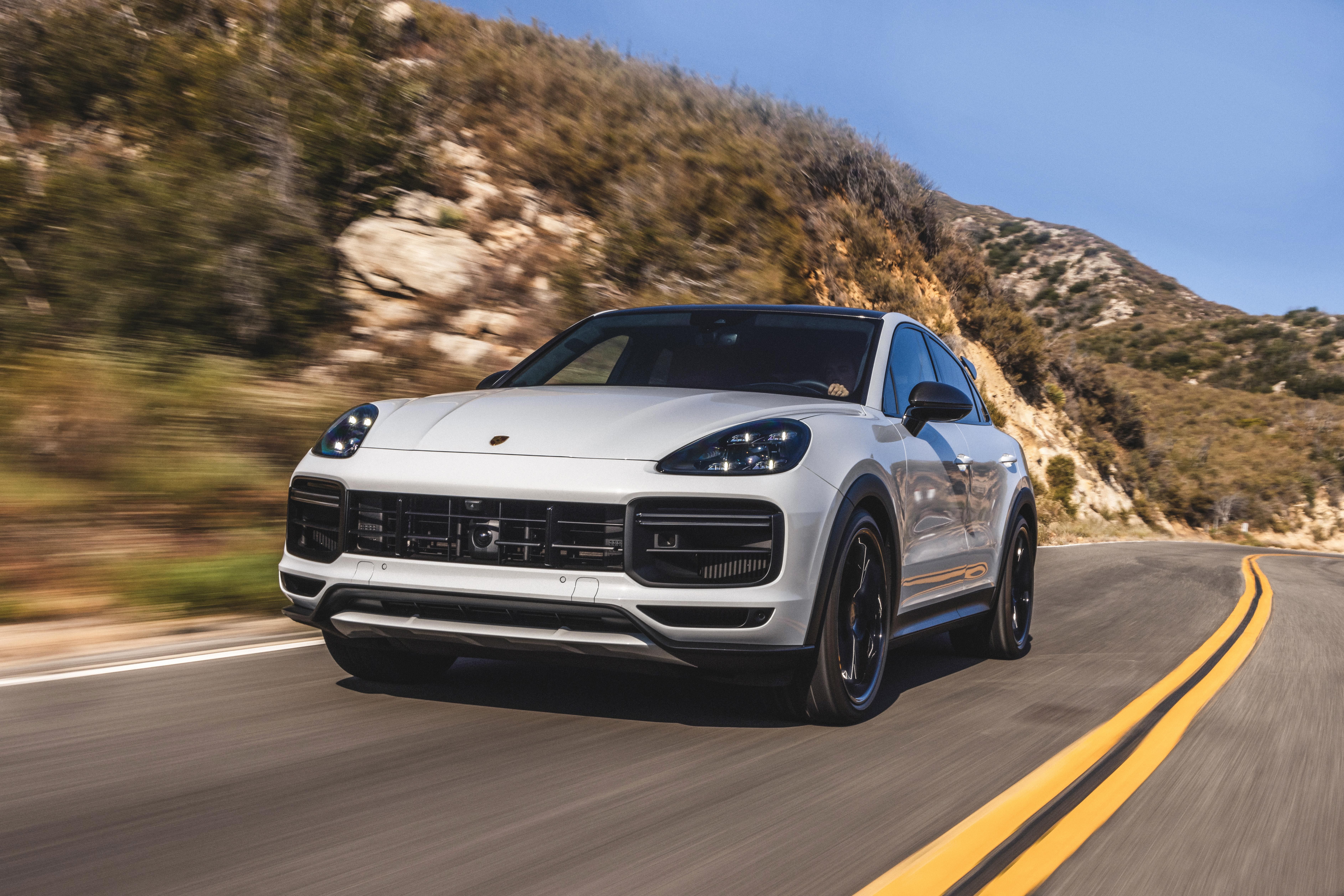 2024 Porsche Cayenne Gets More Than Just a Facelift