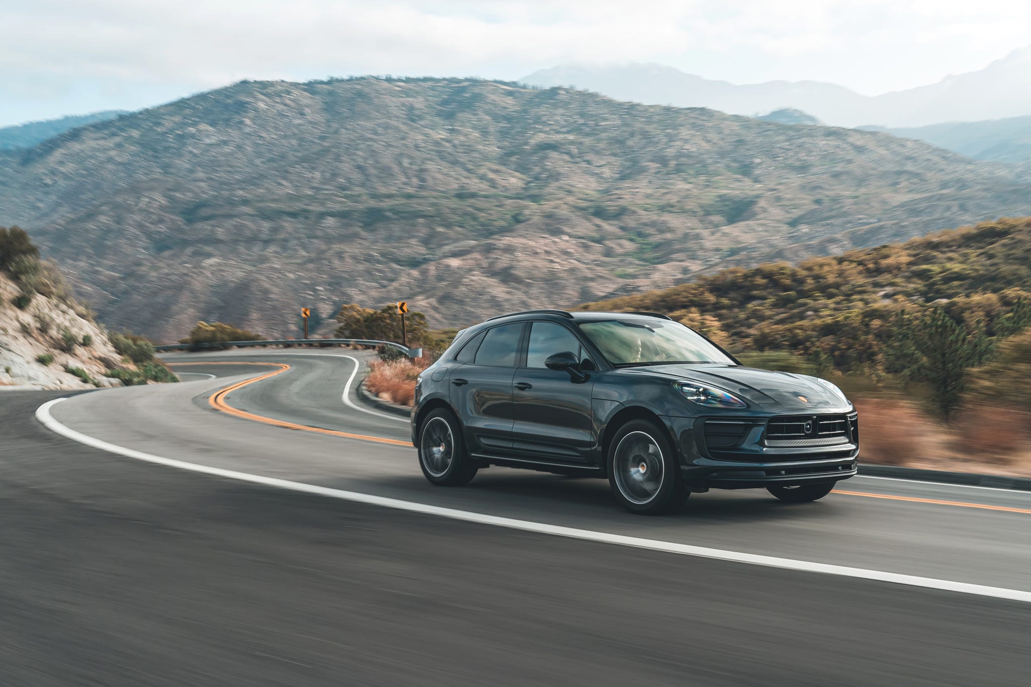 2025 Porsche Macan Review, Pricing, and Specs