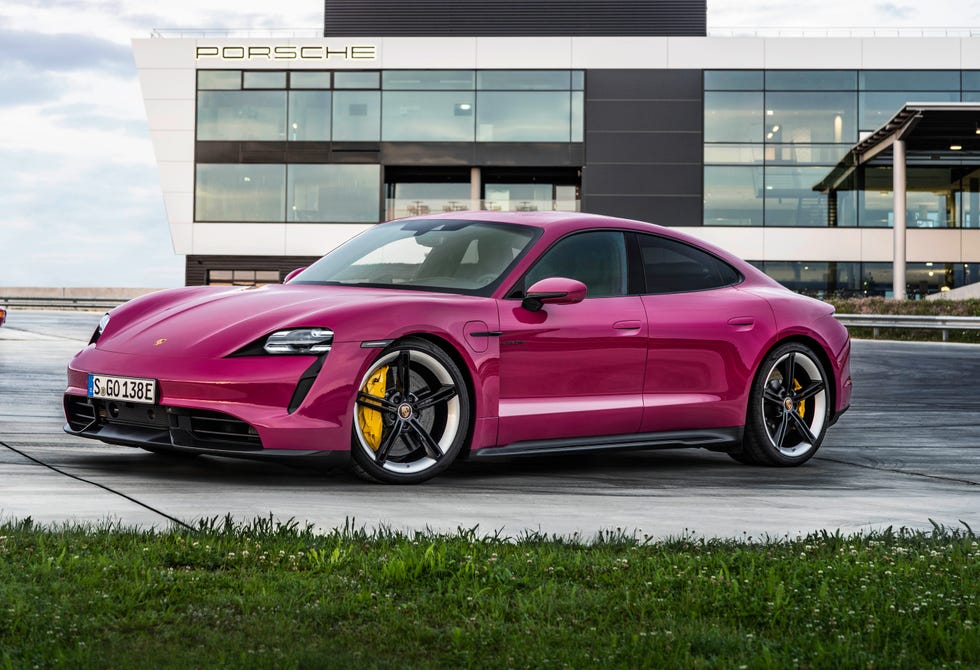 2022 porsche taycan front