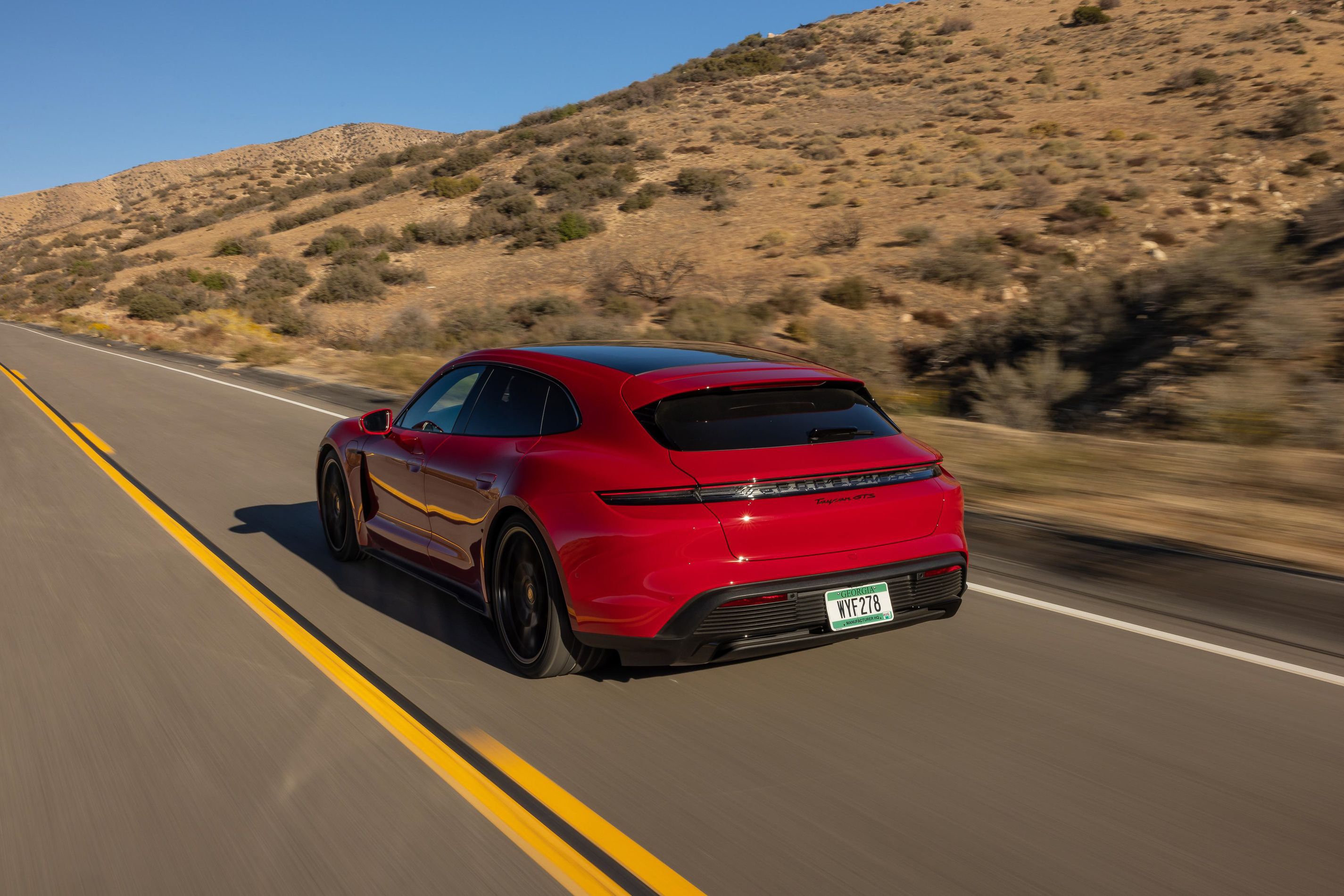 2022 Porsche Taycan GTS Debuts In LA, Adds Sport Turismo Body Style
