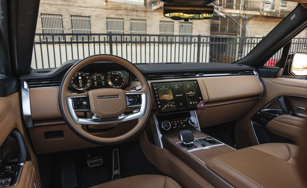 2022 land rover range rover se lwb interior