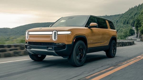 2023 Rivian R1S