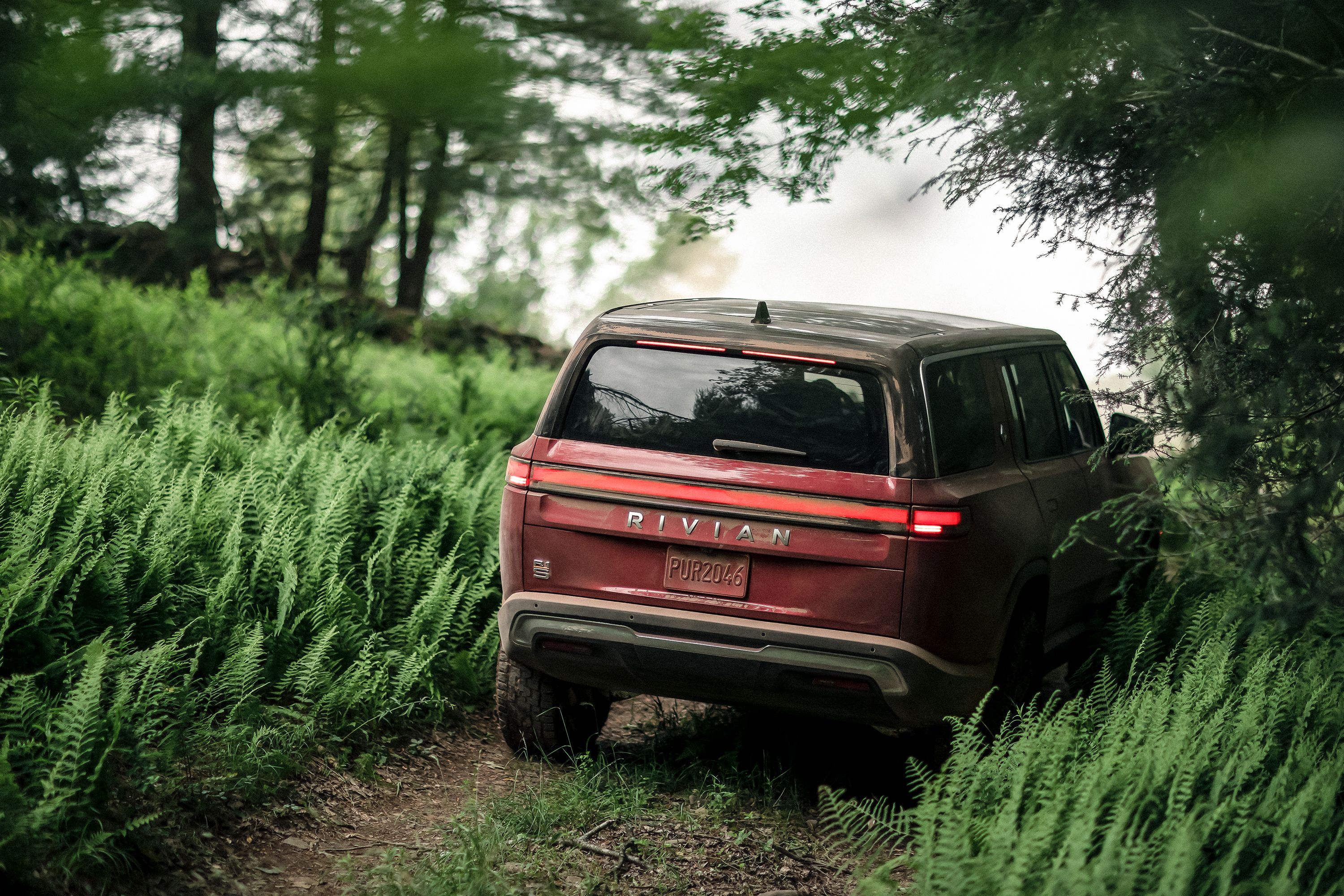 2022 Rivian R1S Review, Pricing, And Specs