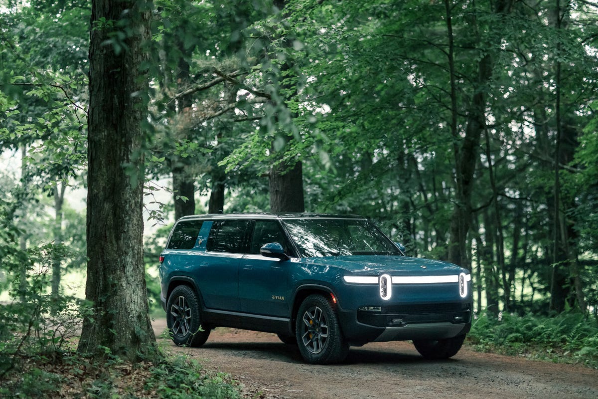 Left Side Kit | RIVIAN R1S 2024