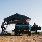 rivian r1t 2022 blue specs price release date rivian r1t 2022 blue specs price release date