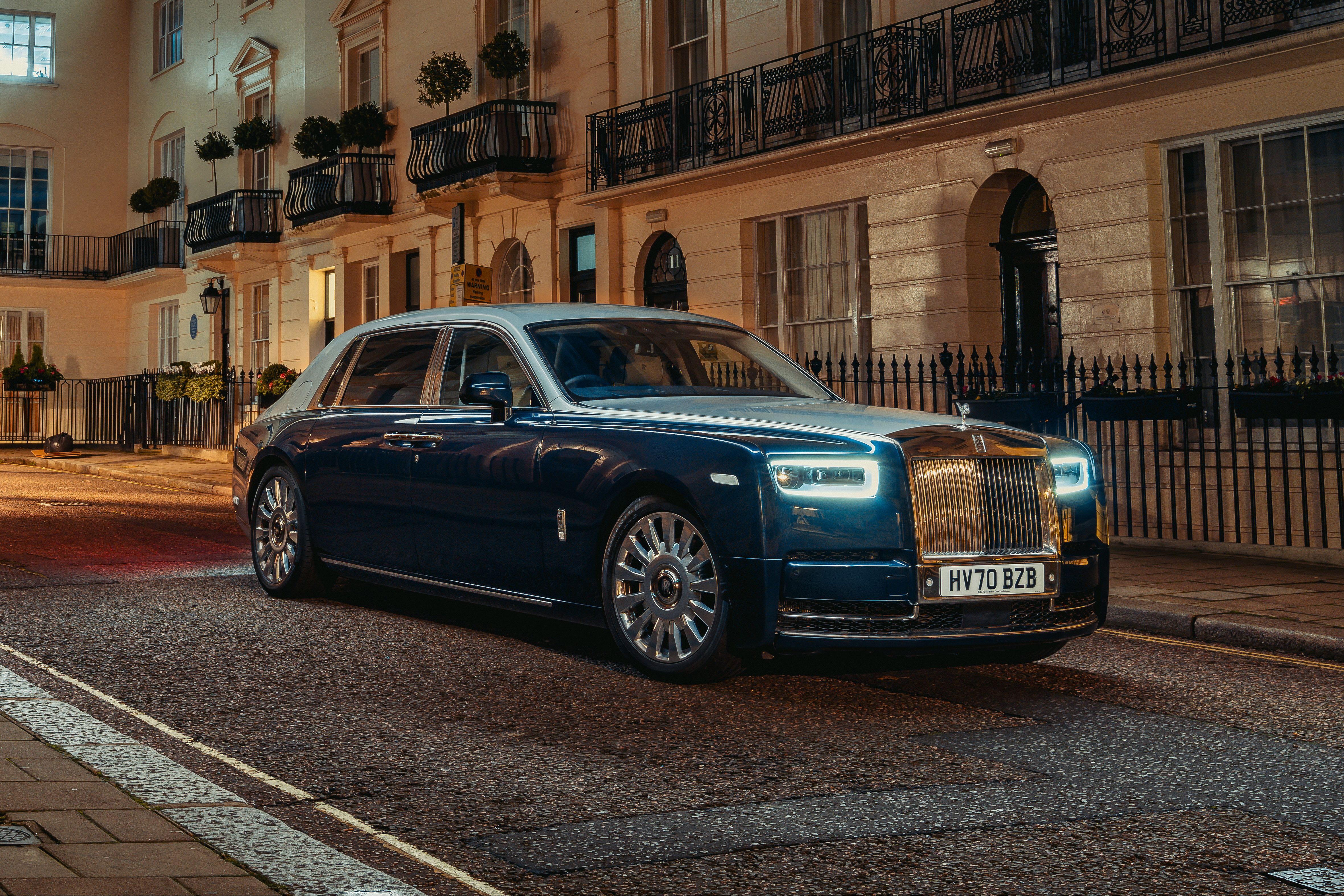 2022 RollsRoyce Phantom Review Pricing and Specs