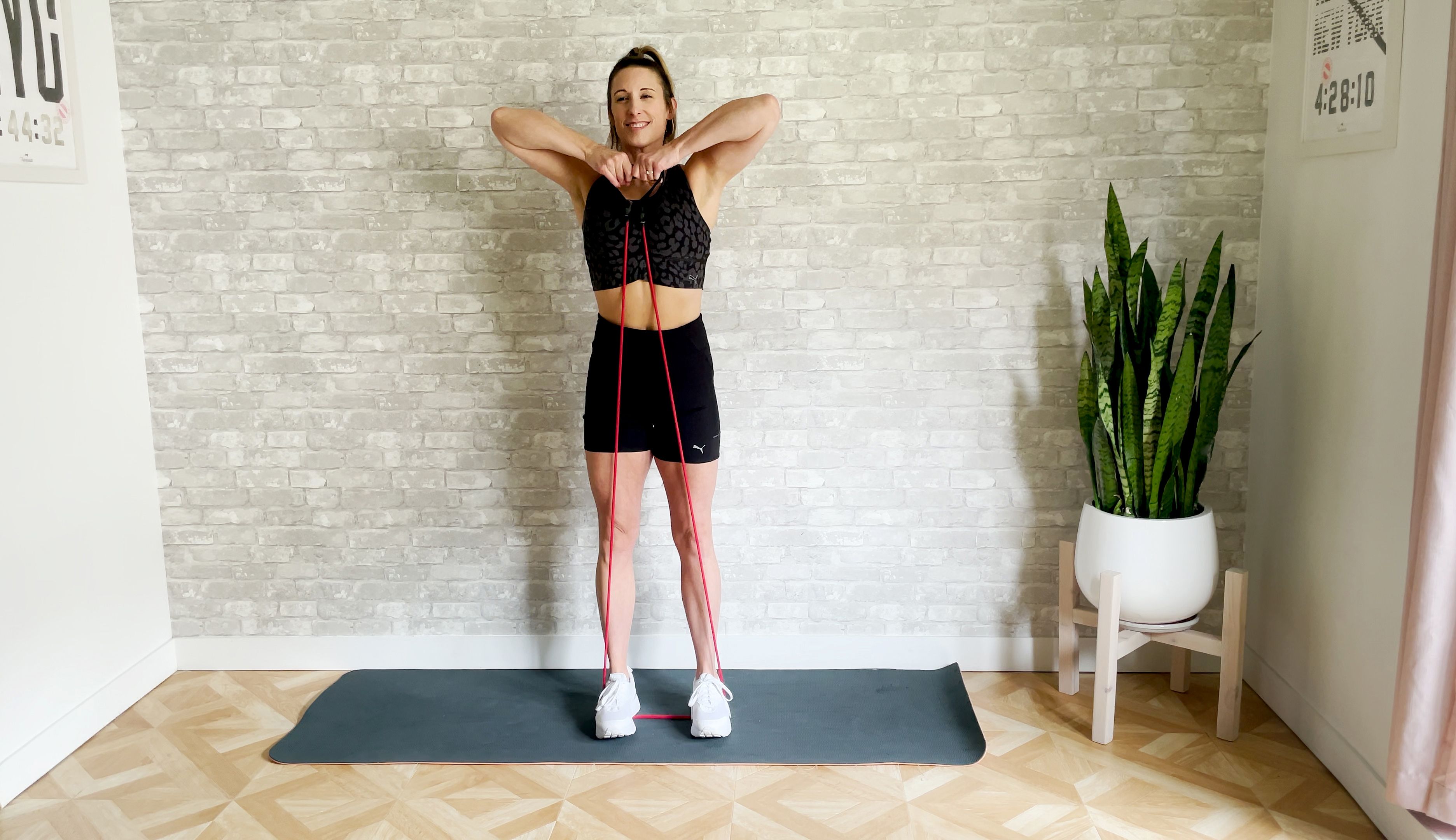 A Resistance Band Shoulder Workout for Runners