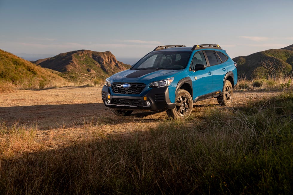 2022 subaru outback wilderness front