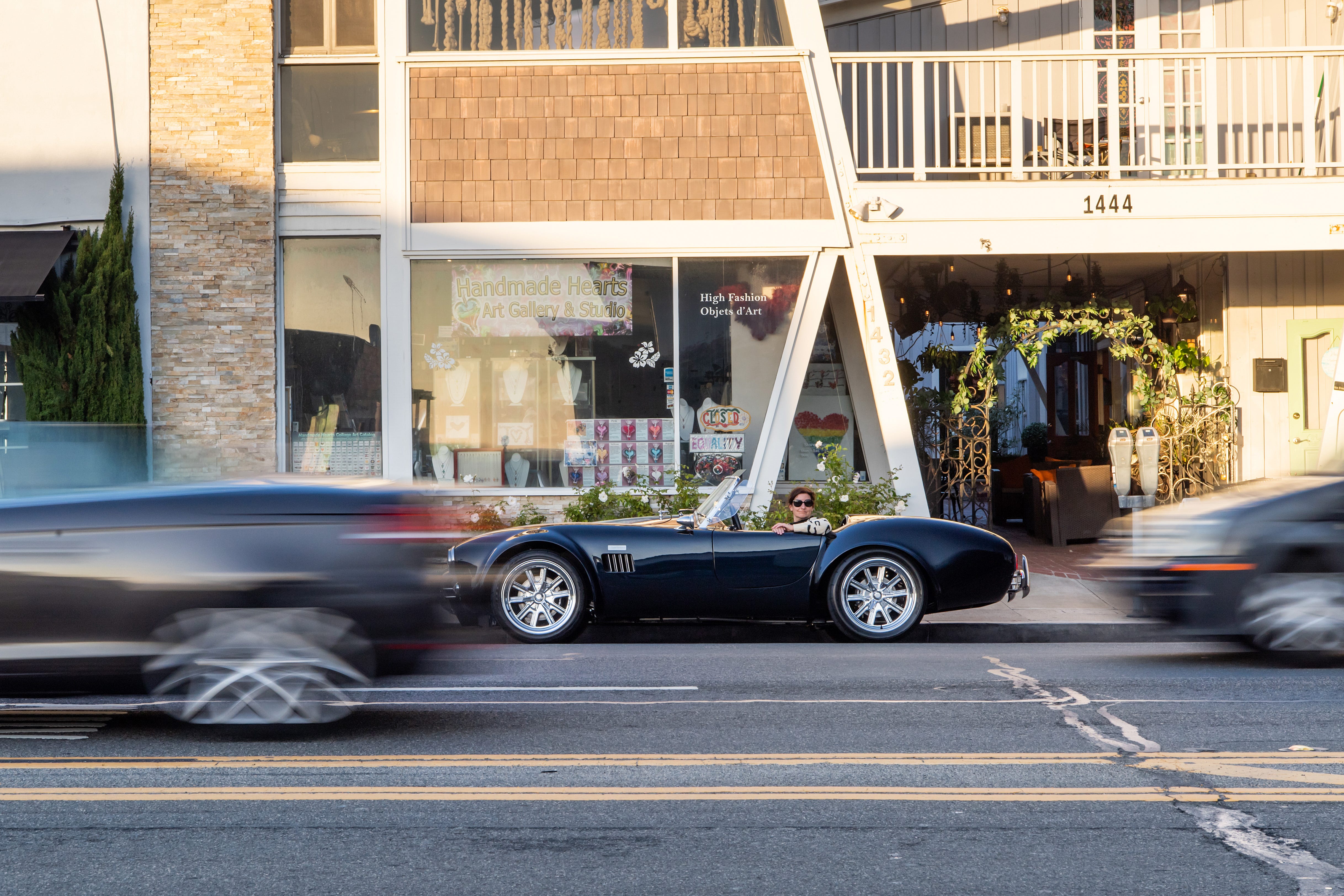 View Photos of the 2022 Superformance Cobra EV