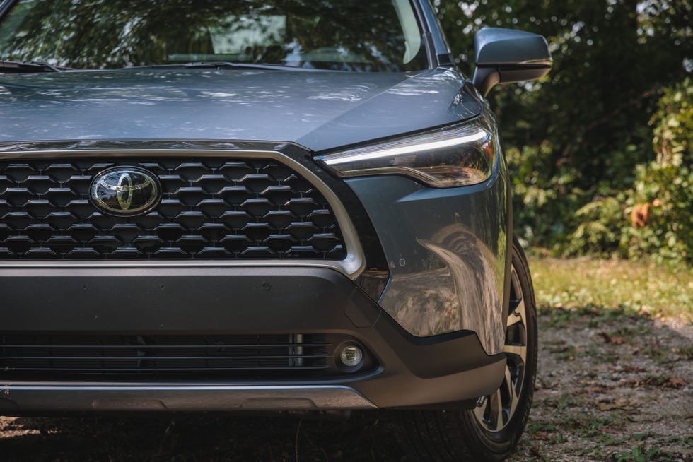 2022 toyota corolla cross xle awd