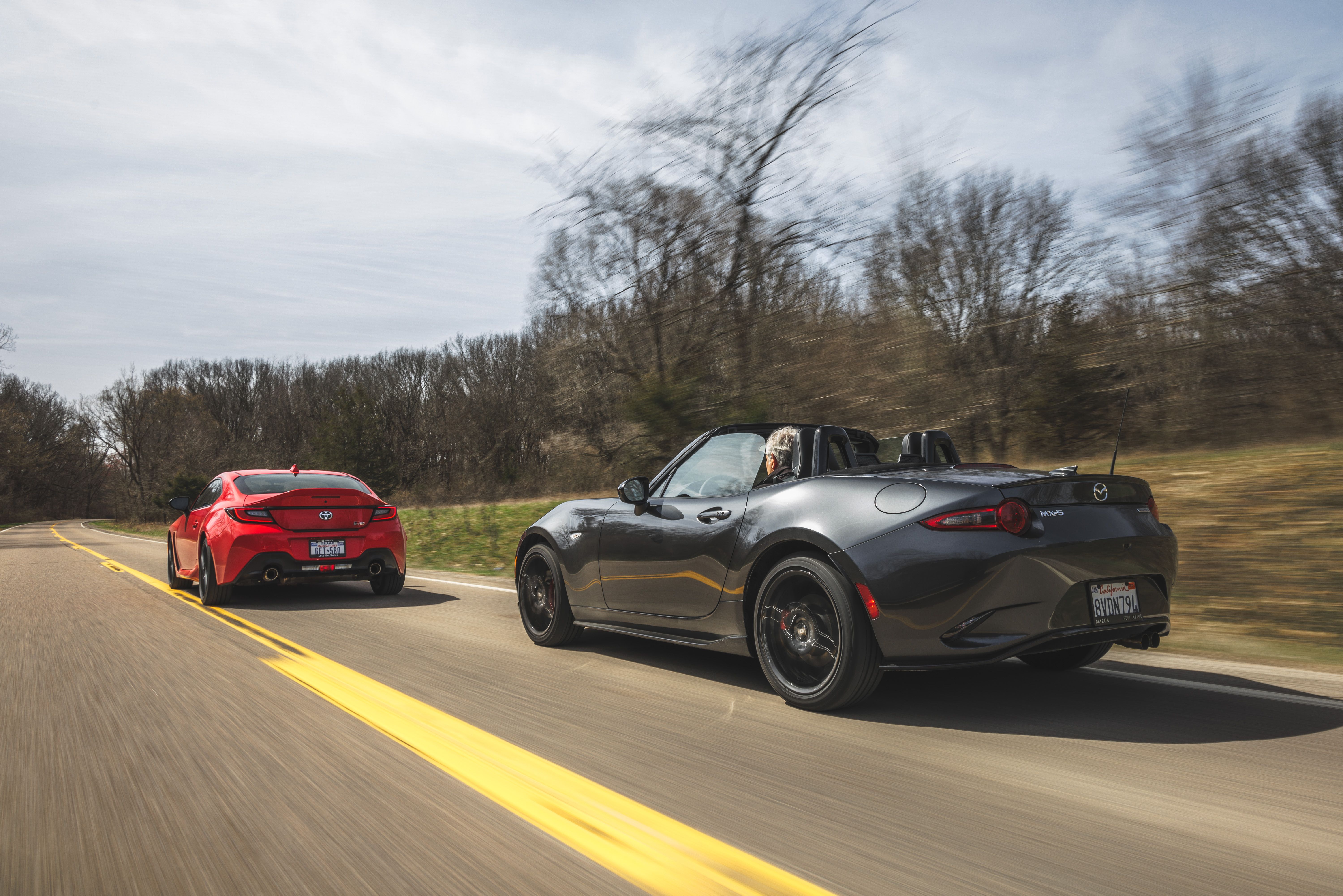 2024 Mazda MX-5 Miata vs. 2024 Toyota GR86 Comparison - Kelley