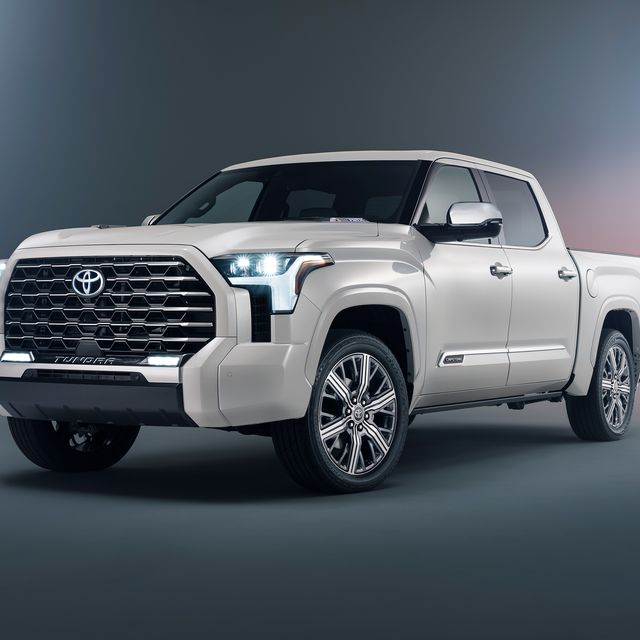 7 Luxury Pickups That Add Comfort and Class to Your Work Week